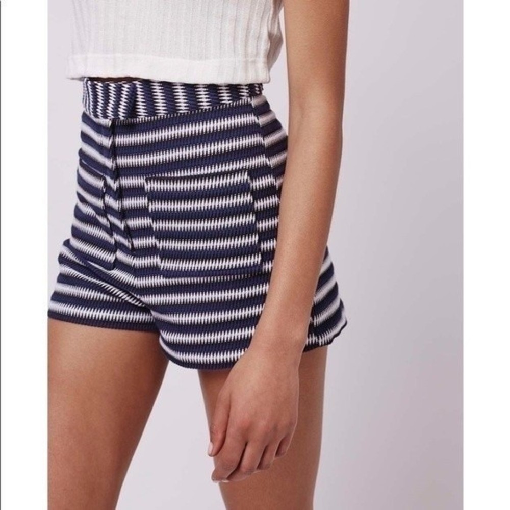 Topshop Blue Stripe High-Waisted Shorts Size 6